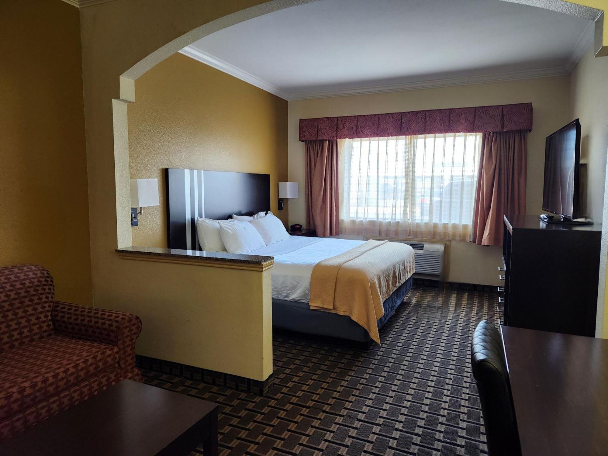Days Inn & Suites By Wyndham Sam Houston Tollway Jersey Village Екстер'єр фото