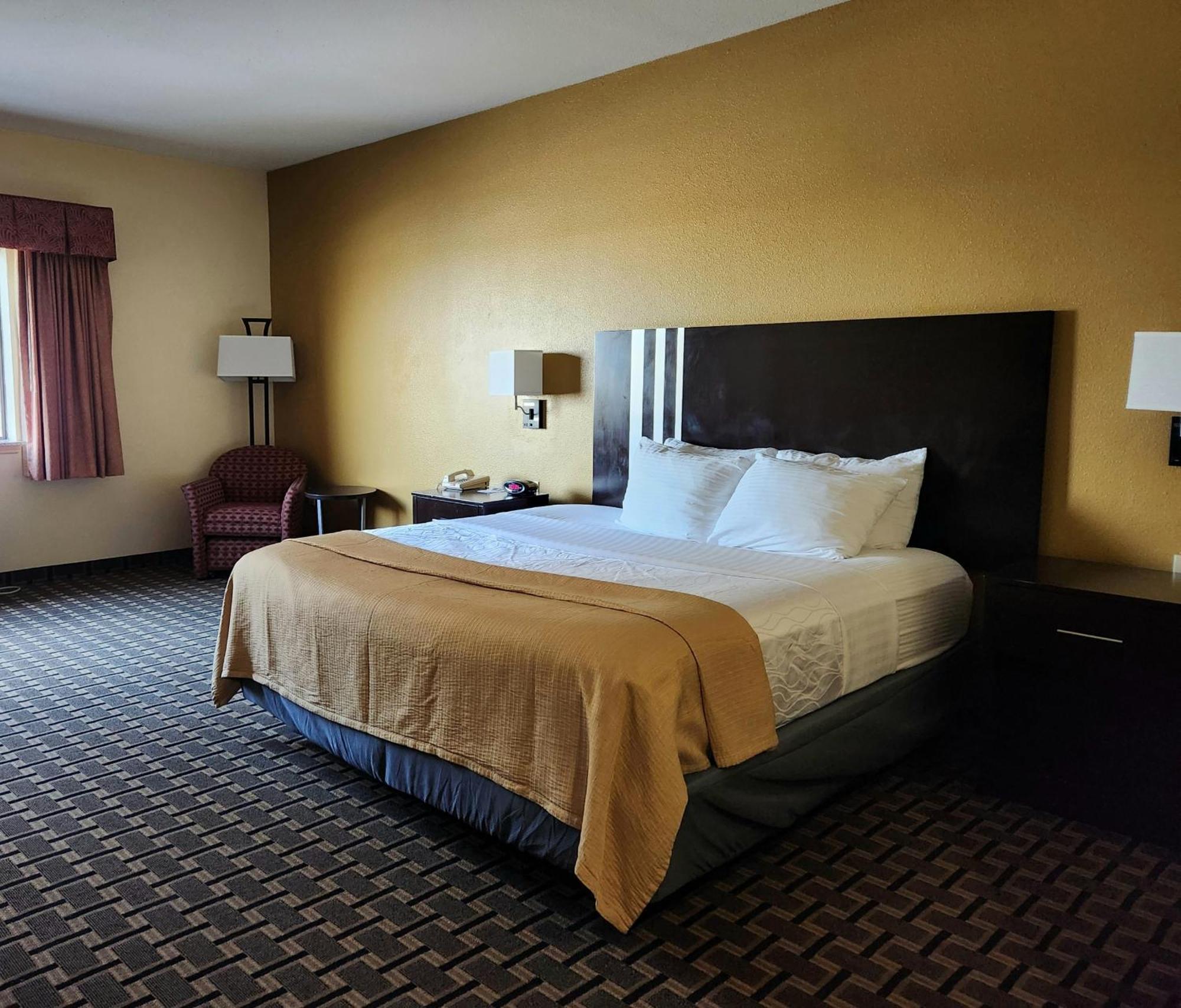 Days Inn & Suites By Wyndham Sam Houston Tollway Jersey Village Екстер'єр фото
